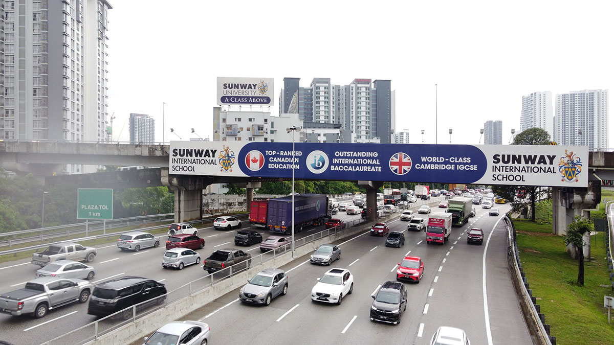 BRT Overhead Panel @ KESAS